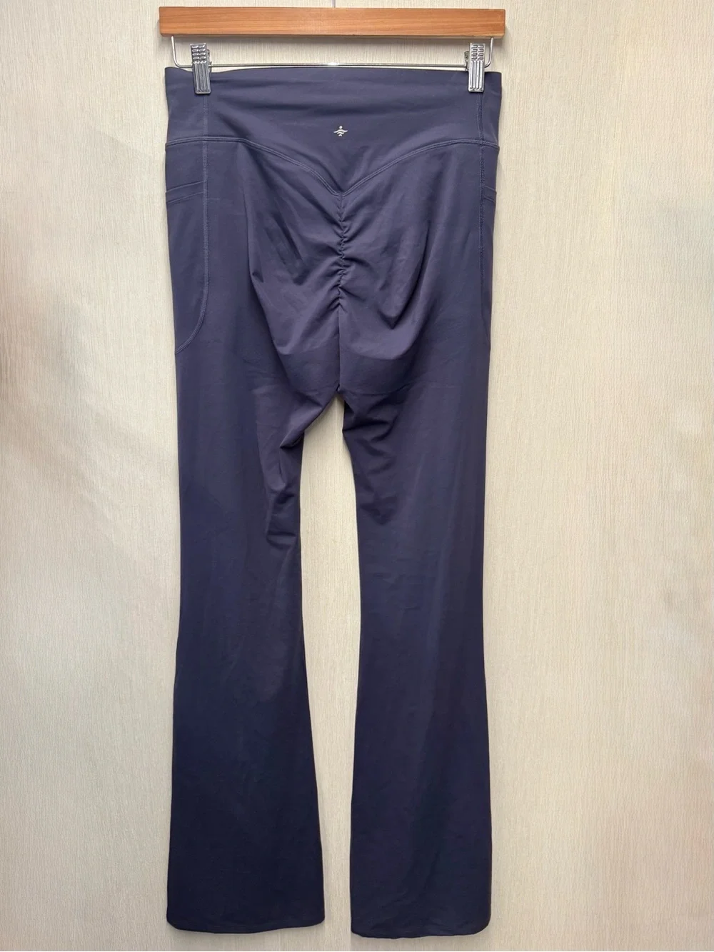 NWOT Halara UltraSculpt Navy Scrunch Butt Flare Yoga Leggings, Size L UltraTall